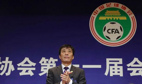 惩罚女友扒开灌肠姜罚